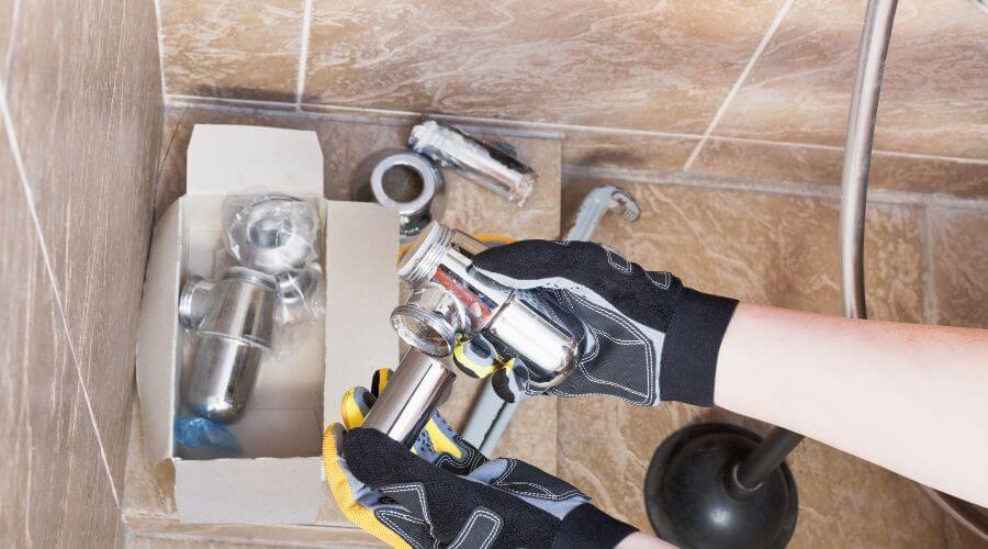 Professional gutter cleaning in Fitzhugh, OK